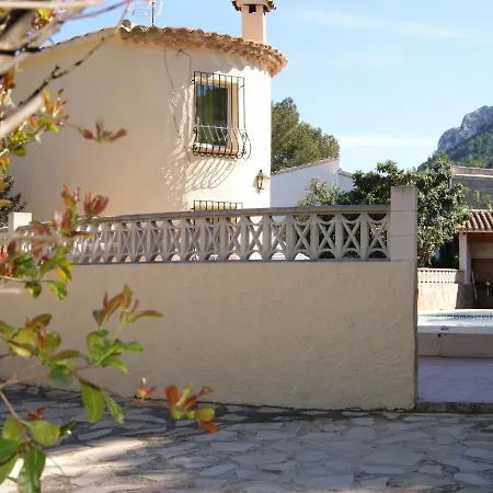 Efaistos * Denia