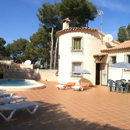 Efaistos Villa